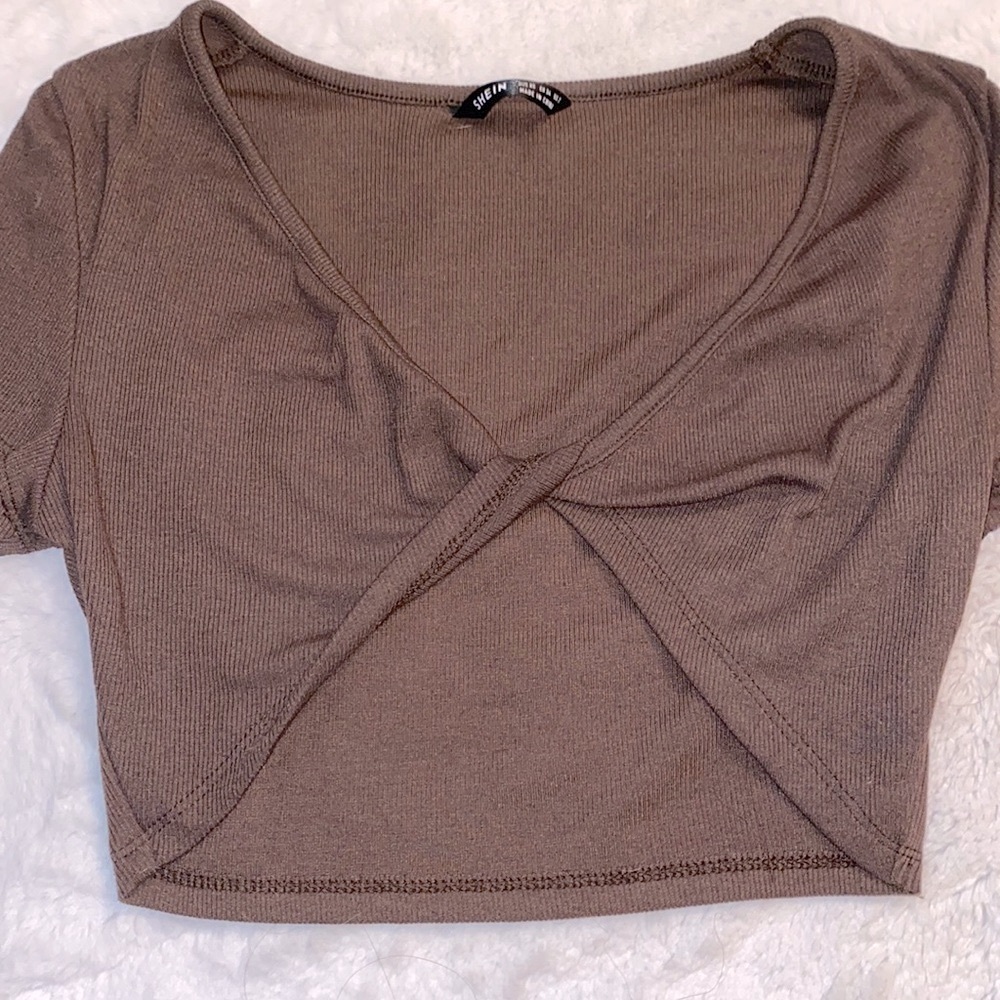 brown top